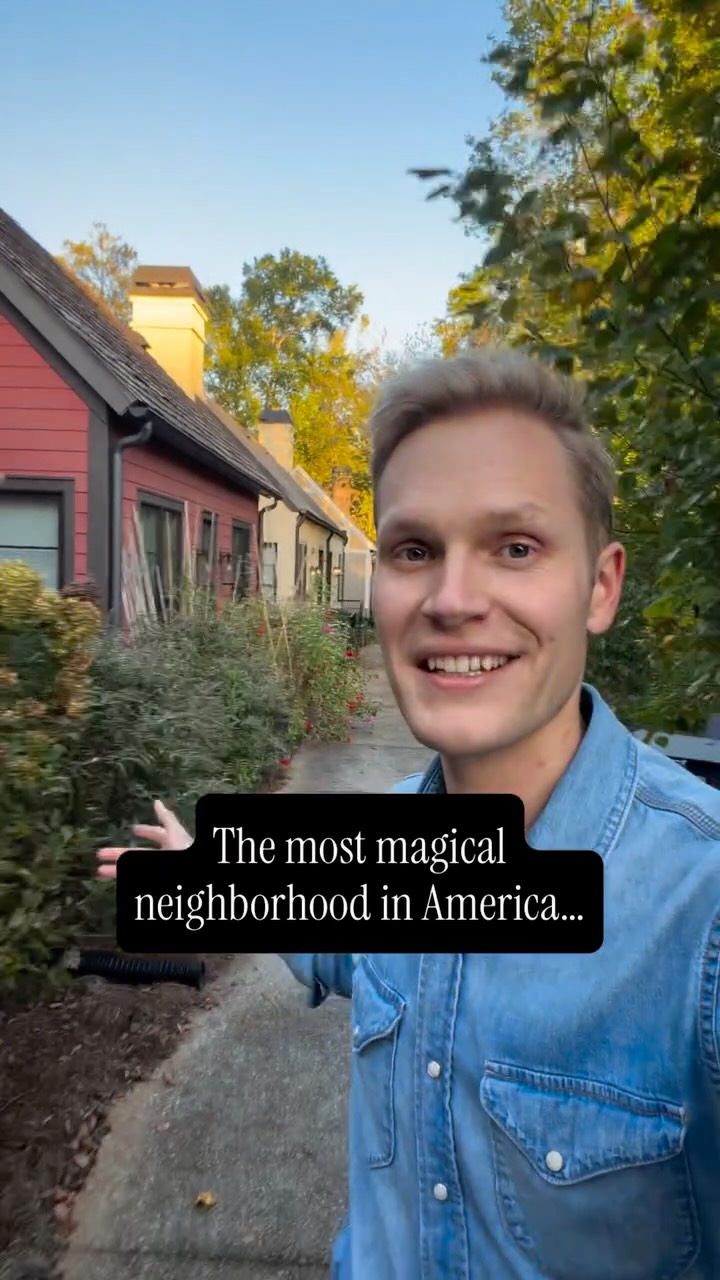 Walking tour of magical neighborhood